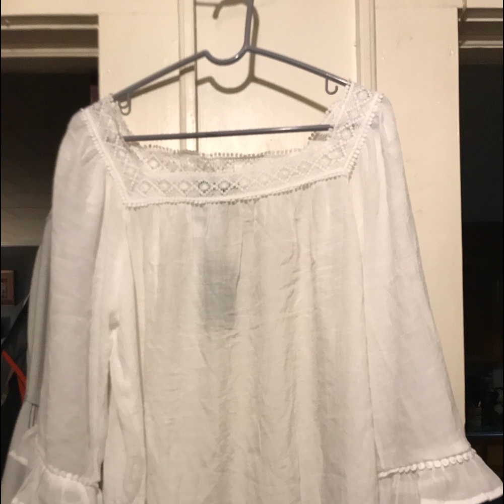 Woman’s blouse